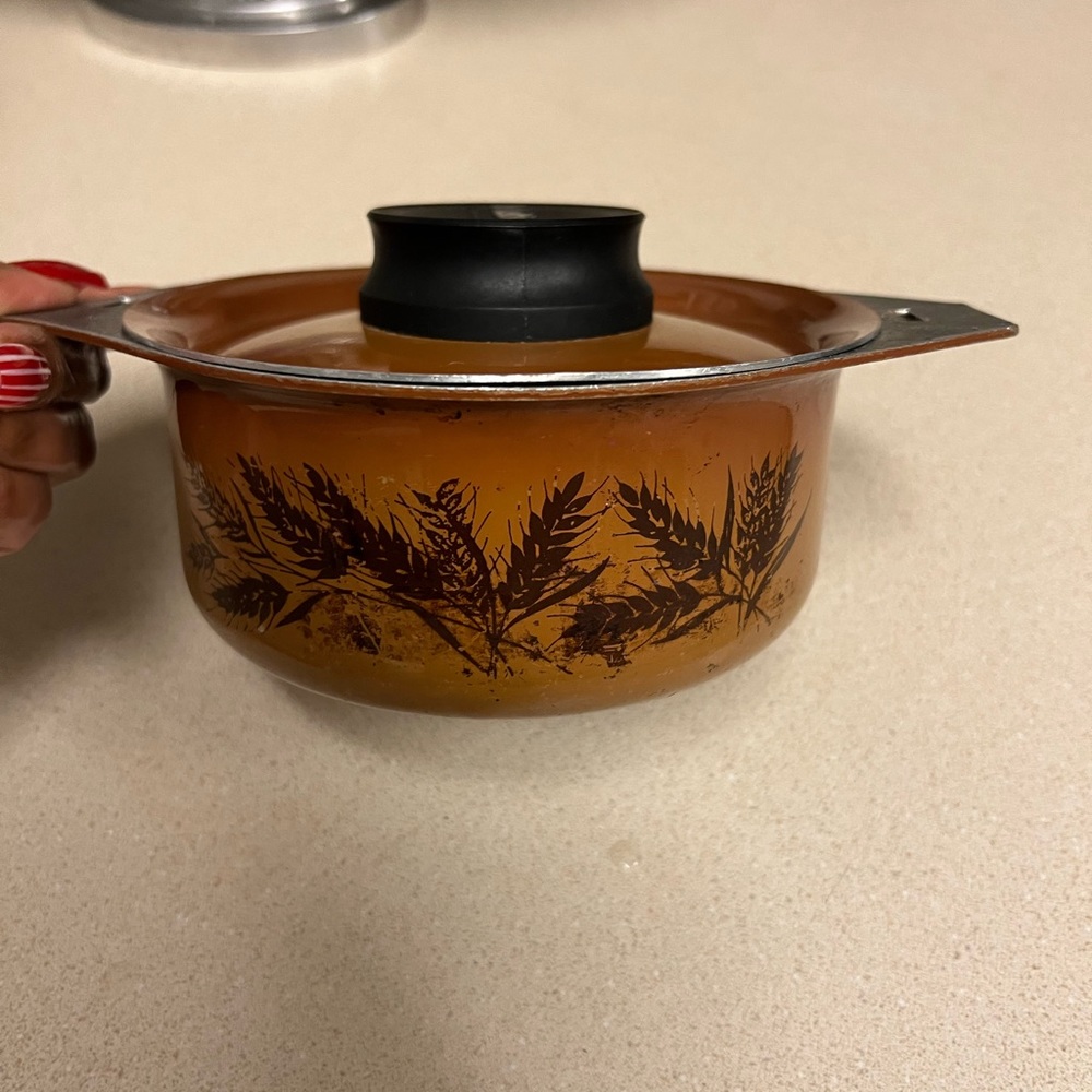 Vintage Multi ware Casserole Pot Wheat Pattern 5.5” 1 LTR Made In Hongkong 60s
